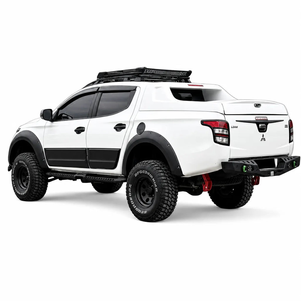 Mitsubishi L200 & Fiat Fullback Body Cladding (4pcs) — 2015+ Matte Black