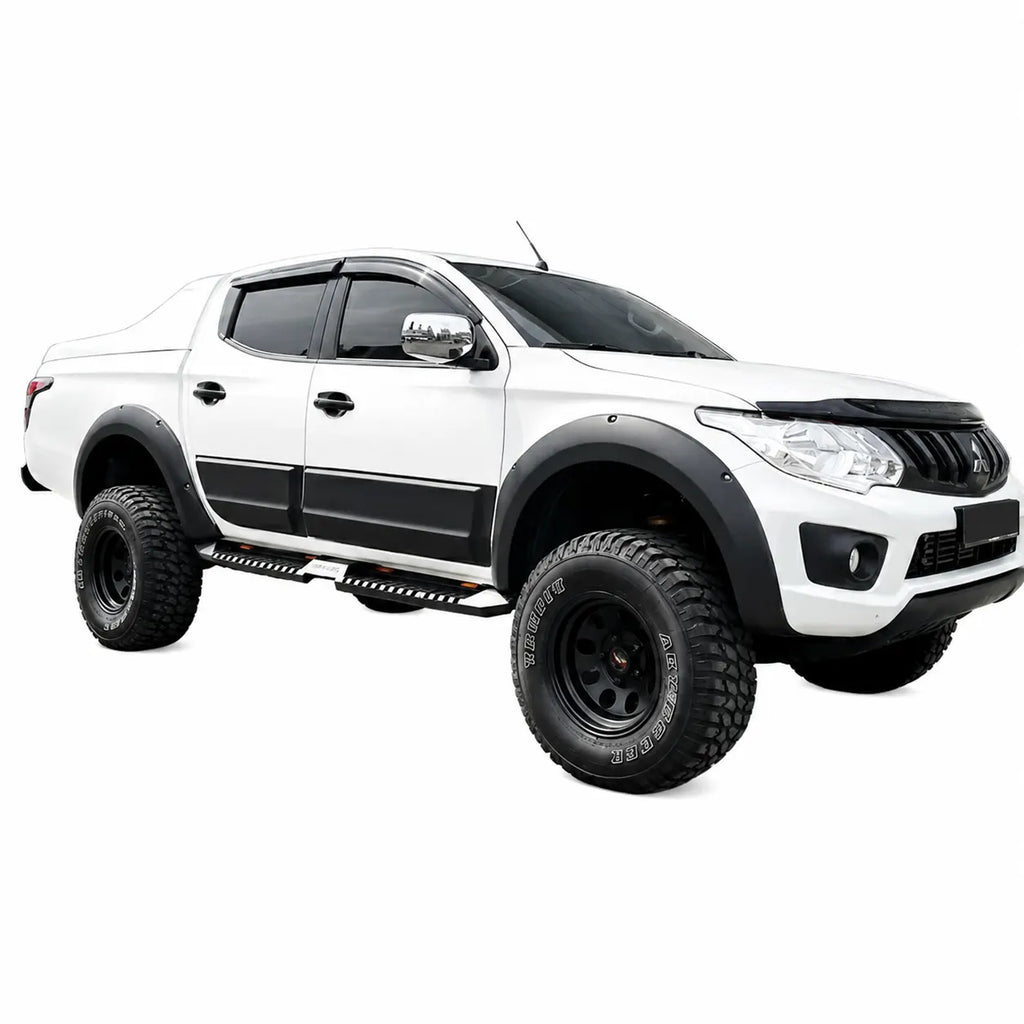 Mitsubishi L200 & Fiat Fullback Body Cladding (4pcs) — 2015+ Matte Black